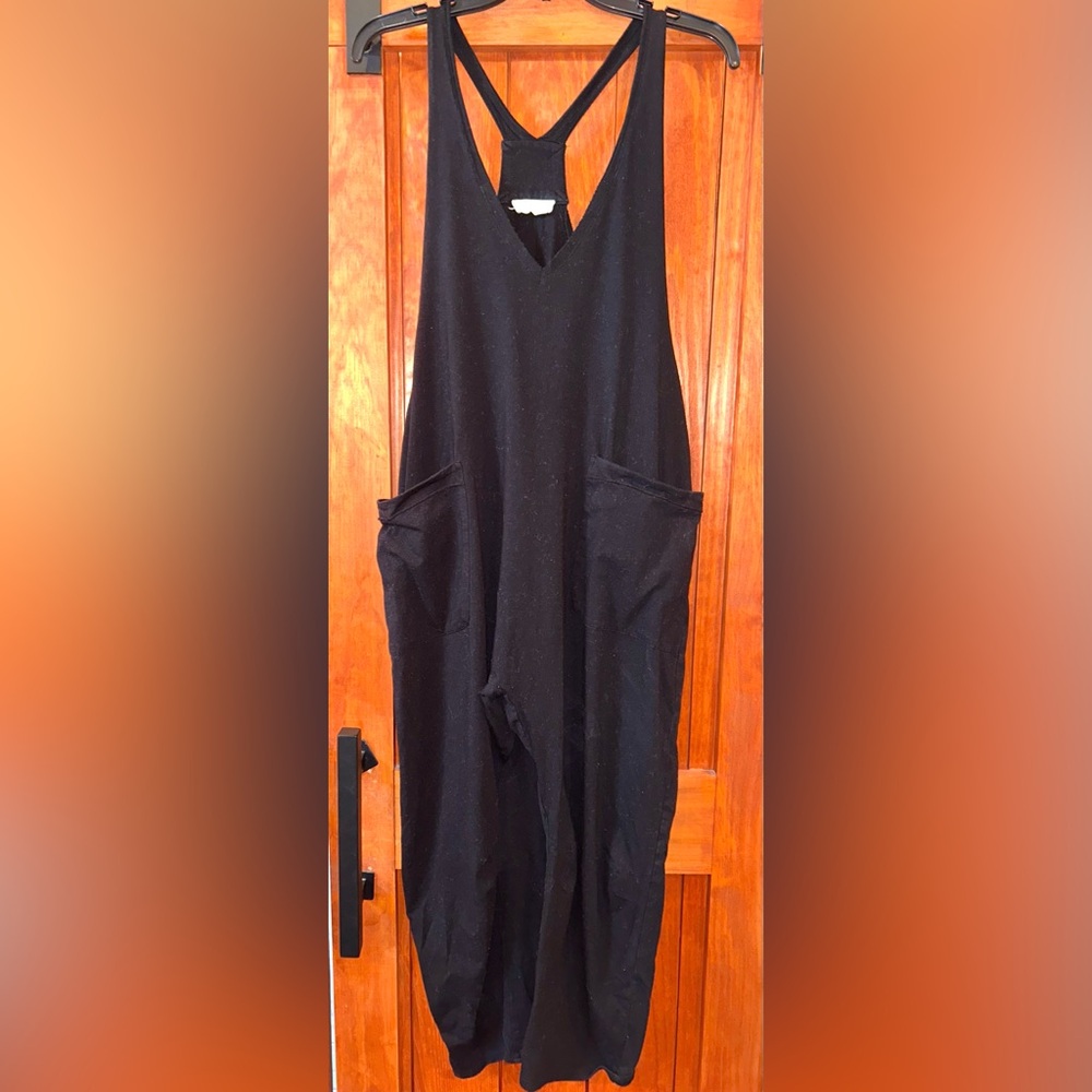 New In black Jumper with Pockets